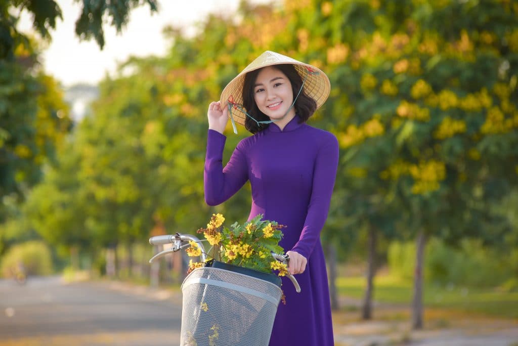 Team planning together